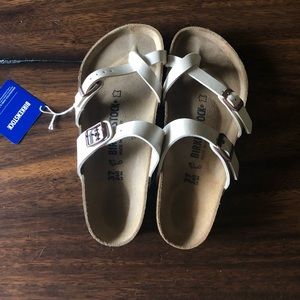 Birkenstock Mayari in a beautiful pearl SZ37 NWT